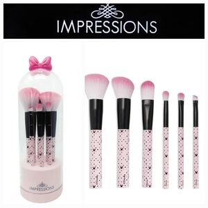 Impressions X Disney Minni Mouse Perfectly Pink Bell Jar Gift Set